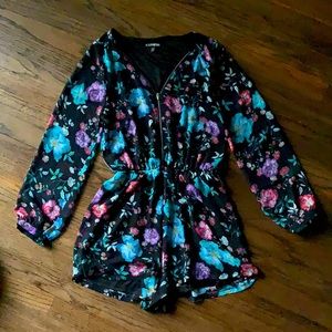 Long-sleeve Express romper, Size XS